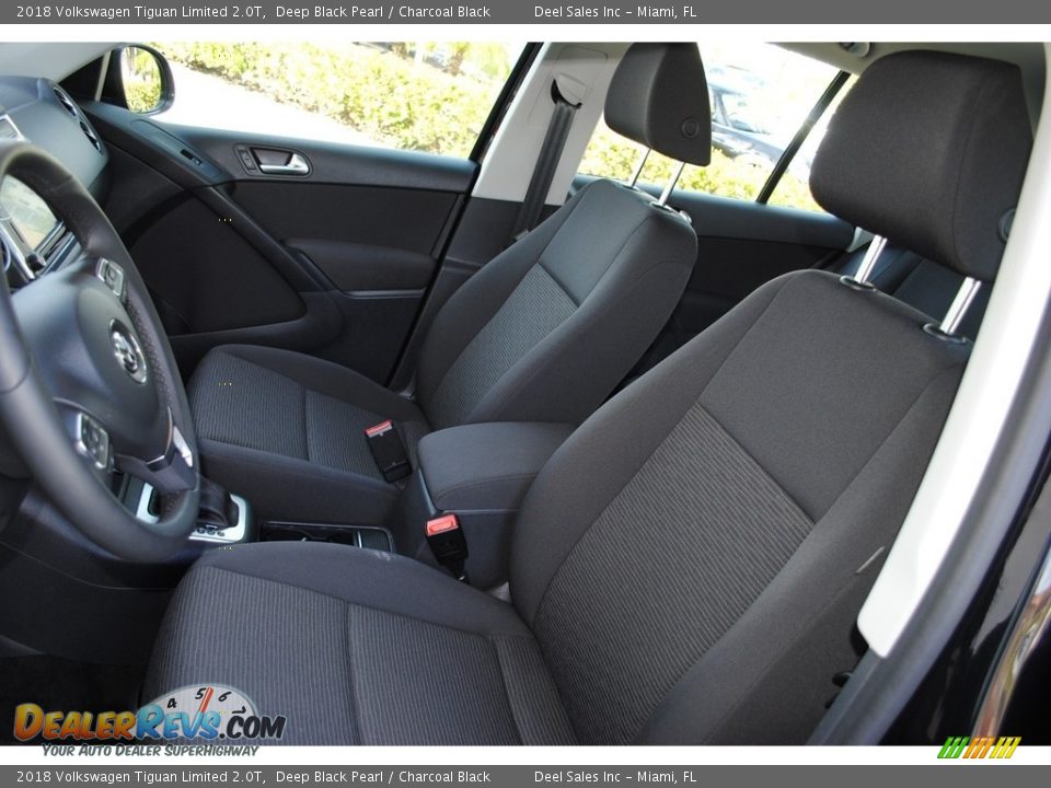 2018 Volkswagen Tiguan Limited 2.0T Deep Black Pearl / Charcoal Black Photo #14