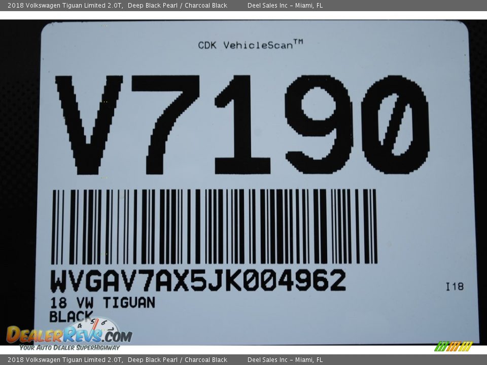 2018 Volkswagen Tiguan Limited 2.0T Deep Black Pearl / Charcoal Black Photo #20