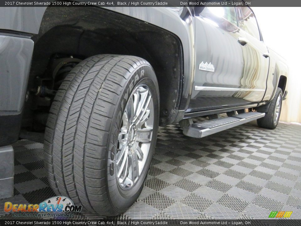 2017 Chevrolet Silverado 1500 High Country Crew Cab 4x4 Black / High Country Saddle Photo #11