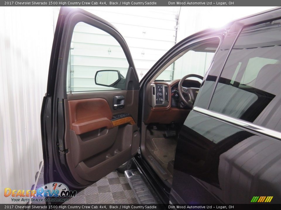 2017 Chevrolet Silverado 1500 High Country Crew Cab 4x4 Black / High Country Saddle Photo #17