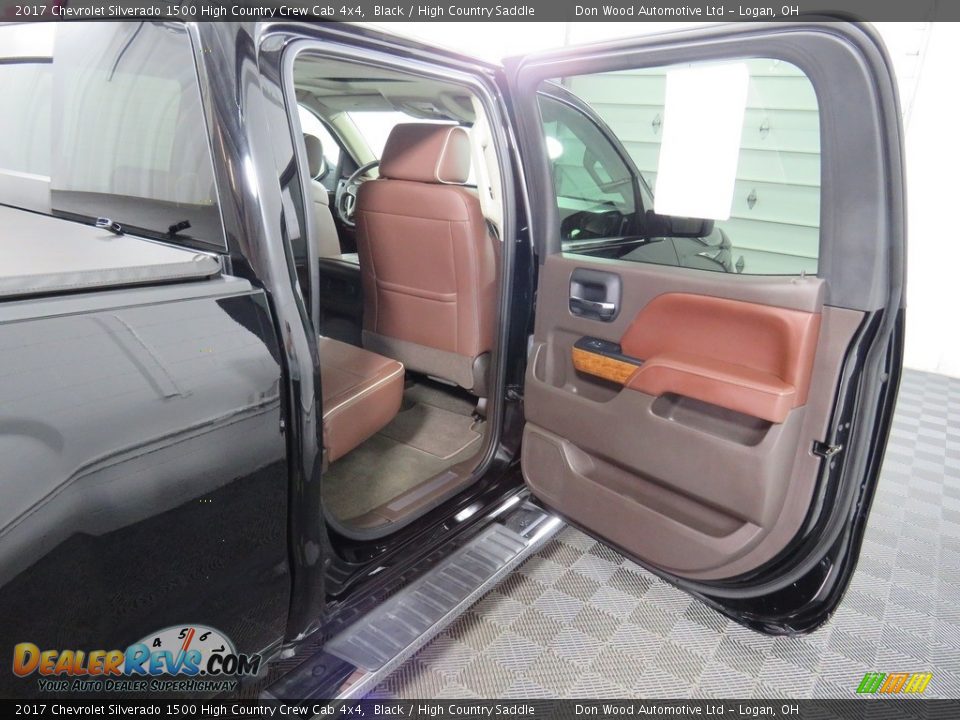 2017 Chevrolet Silverado 1500 High Country Crew Cab 4x4 Black / High Country Saddle Photo #23