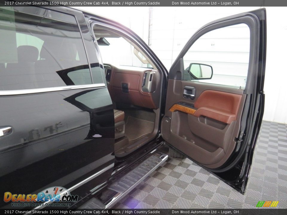 2017 Chevrolet Silverado 1500 High Country Crew Cab 4x4 Black / High Country Saddle Photo #25