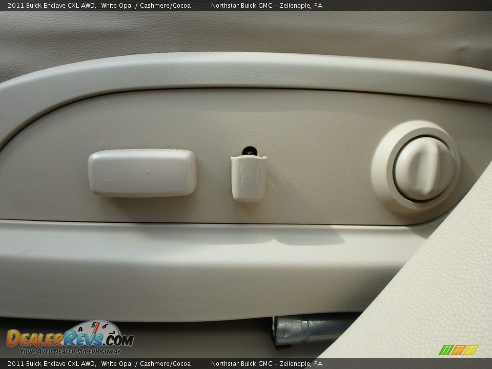 2011 Buick Enclave CXL AWD White Opal / Cashmere/Cocoa Photo #23