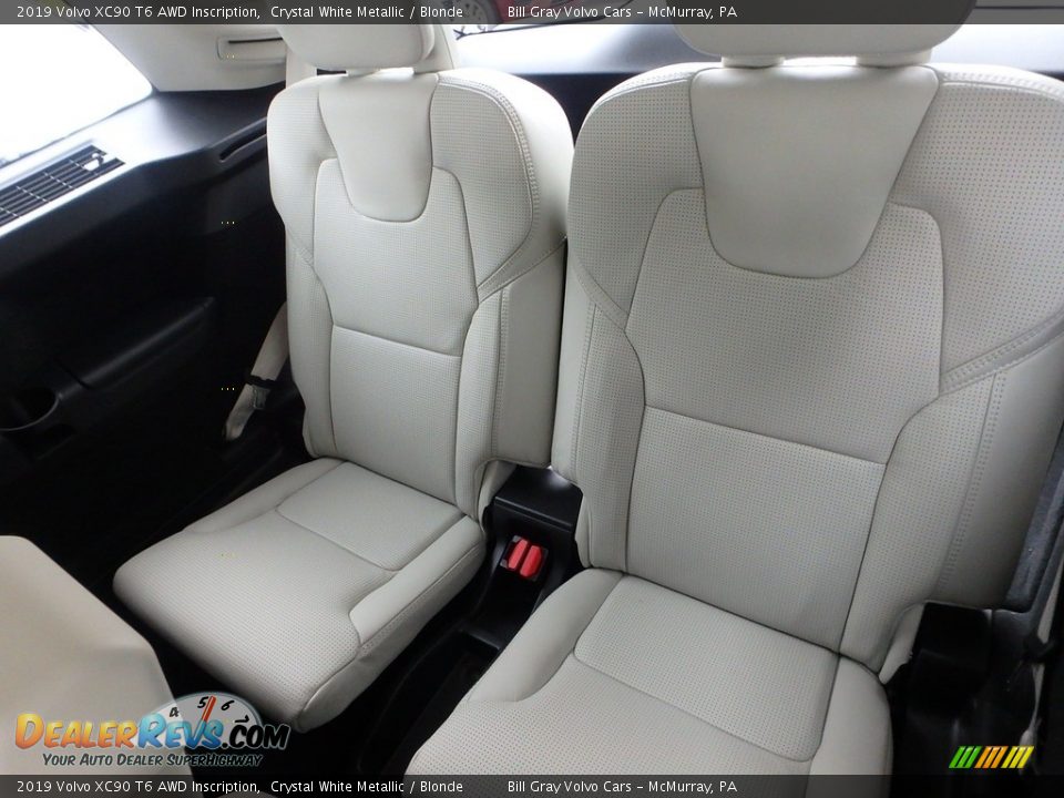 Rear Seat of 2019 Volvo XC90 T6 AWD Inscription Photo #9