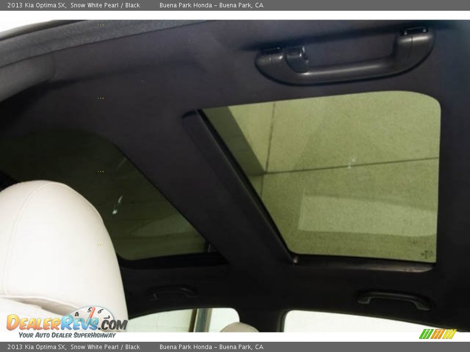 2013 Kia Optima SX Snow White Pearl / Black Photo #18