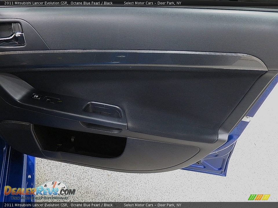 2011 Mitsubishi Lancer Evolution GSR Octane Blue Pearl / Black Photo #17