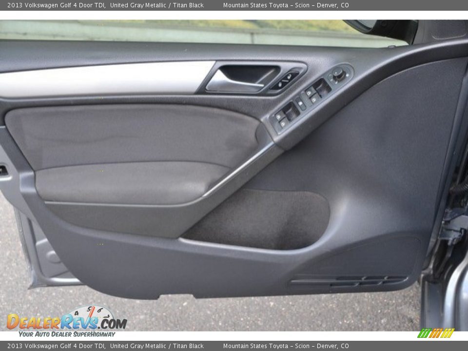 2013 Volkswagen Golf 4 Door TDI United Gray Metallic / Titan Black Photo #25