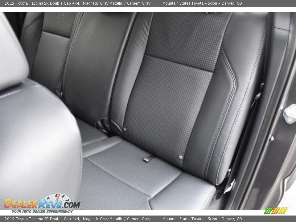 2019 Toyota Tacoma SR Double Cab 4x4 Magnetic Gray Metallic / Cement Gray Photo #16