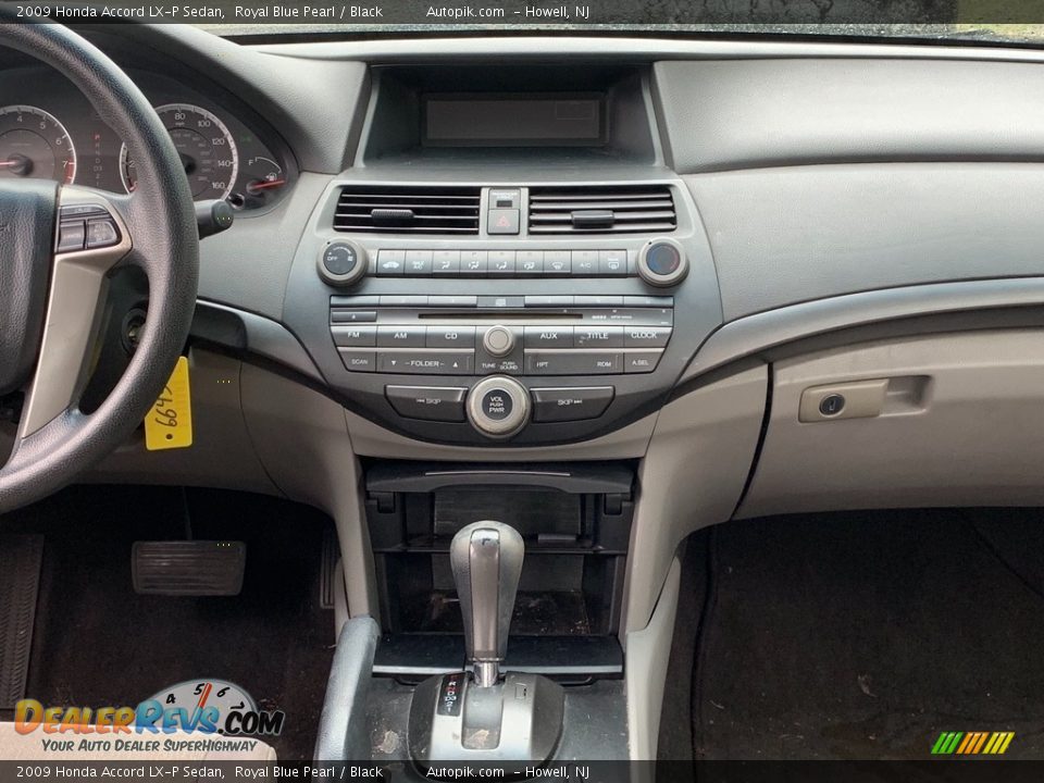 2009 Honda Accord LX-P Sedan Royal Blue Pearl / Black Photo #14