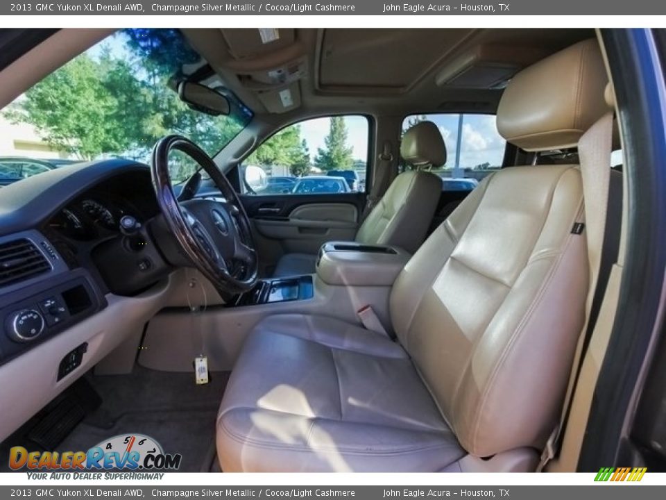 2013 GMC Yukon XL Denali AWD Champagne Silver Metallic / Cocoa/Light Cashmere Photo #18