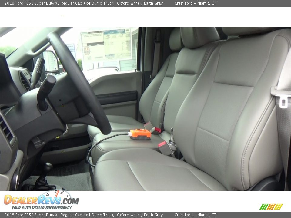 2018 Ford F350 Super Duty XL Regular Cab 4x4 Dump Truck Oxford White / Earth Gray Photo #10