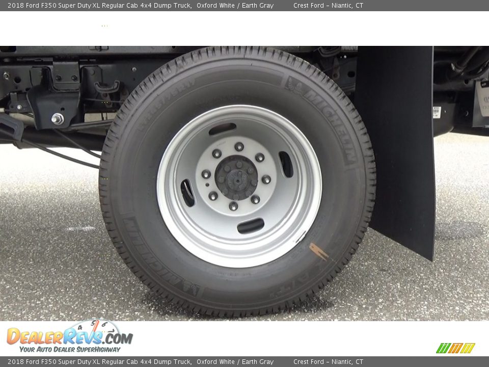 2018 Ford F350 Super Duty XL Regular Cab 4x4 Dump Truck Oxford White / Earth Gray Photo #17
