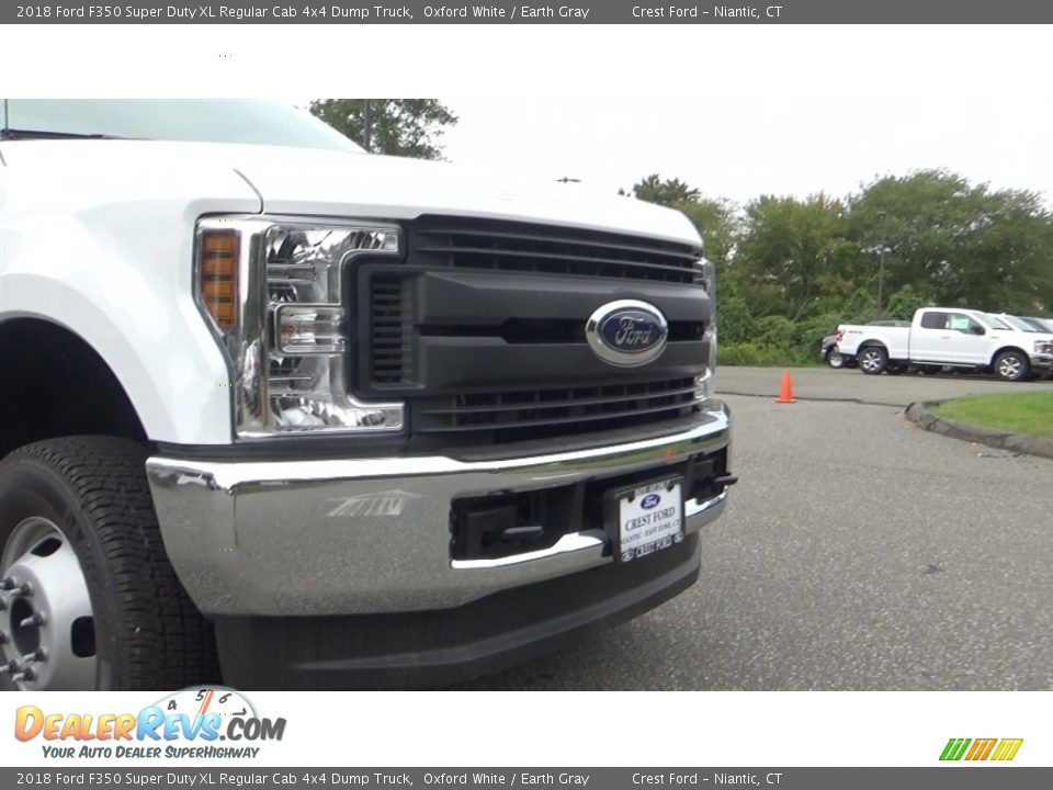 2018 Ford F350 Super Duty XL Regular Cab 4x4 Dump Truck Oxford White / Earth Gray Photo #26