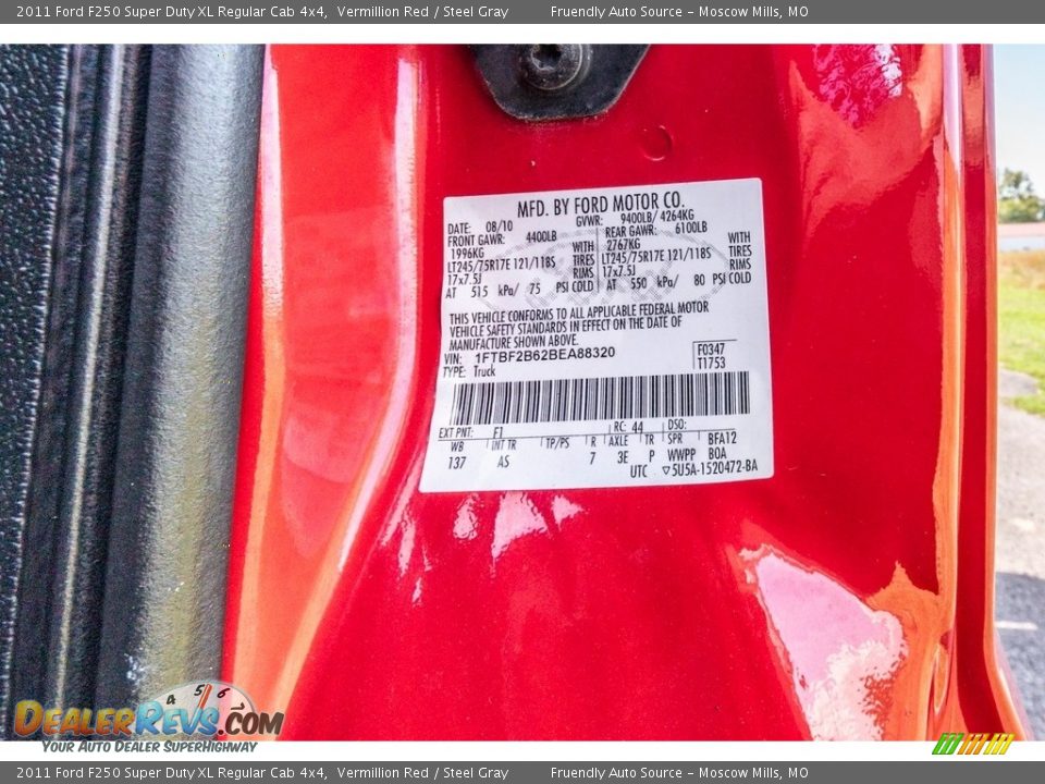 2011 Ford F250 Super Duty XL Regular Cab 4x4 Vermillion Red / Steel Gray Photo #36
