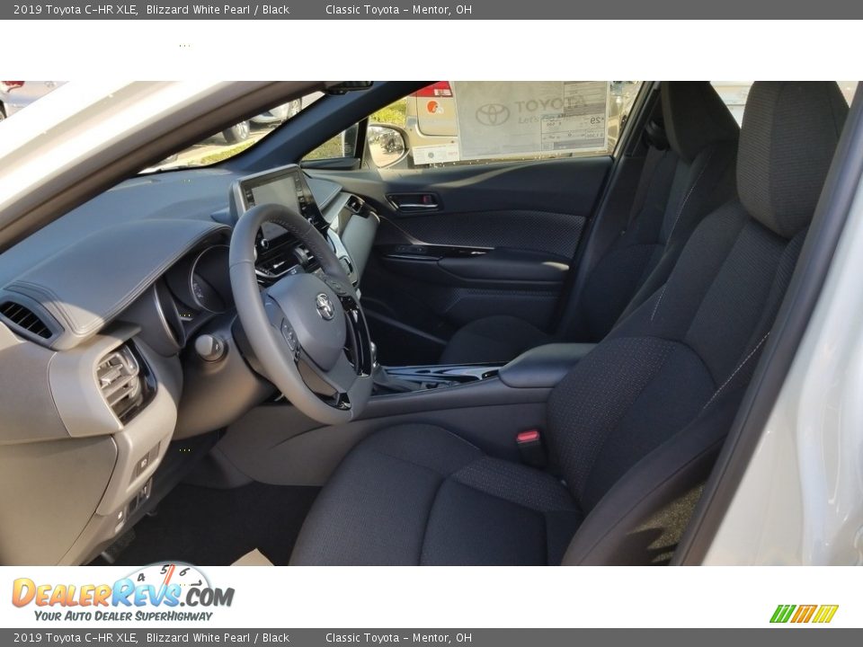 2019 Toyota C-HR XLE Blizzard White Pearl / Black Photo #3