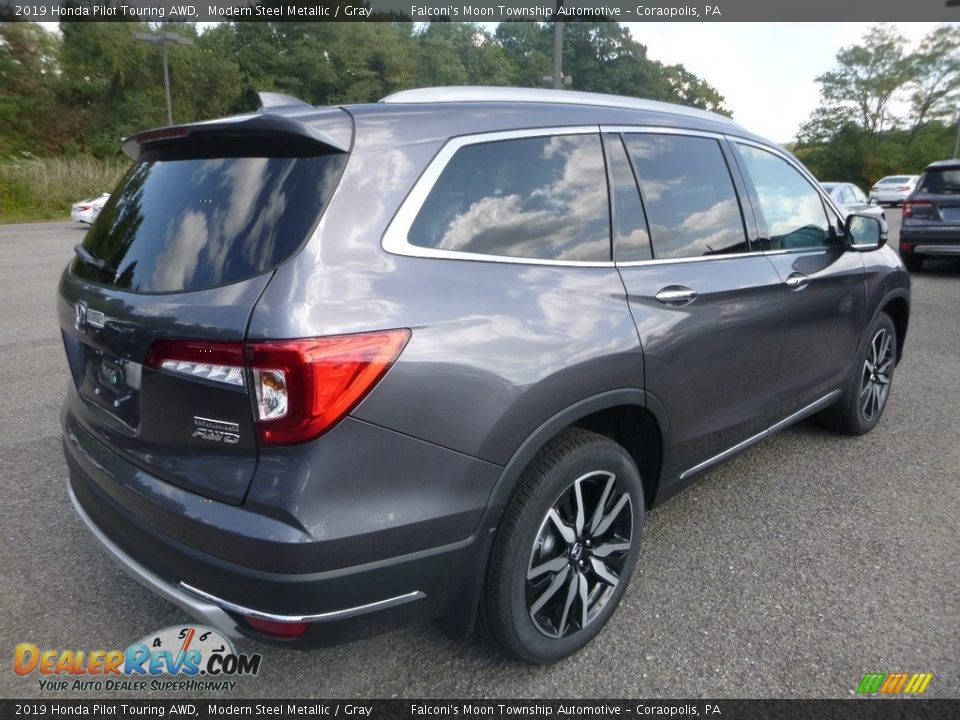 Modern Steel Metallic 2019 Honda Pilot Touring AWD Photo #4