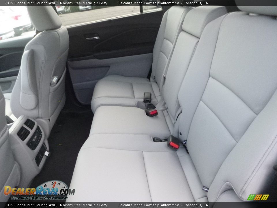 2019 Honda Pilot Touring AWD Modern Steel Metallic / Gray Photo #9