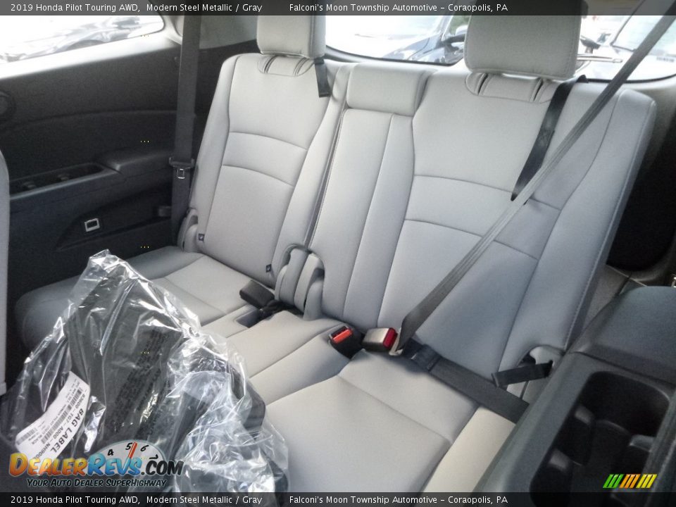 2019 Honda Pilot Touring AWD Modern Steel Metallic / Gray Photo #10