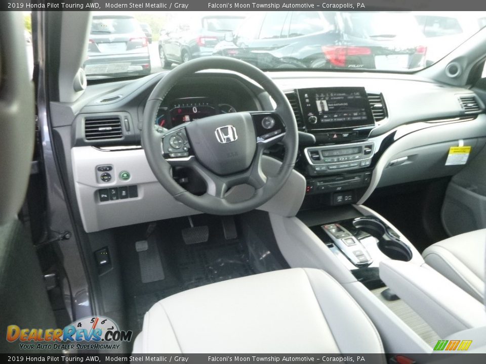 Gray Interior - 2019 Honda Pilot Touring AWD Photo #11