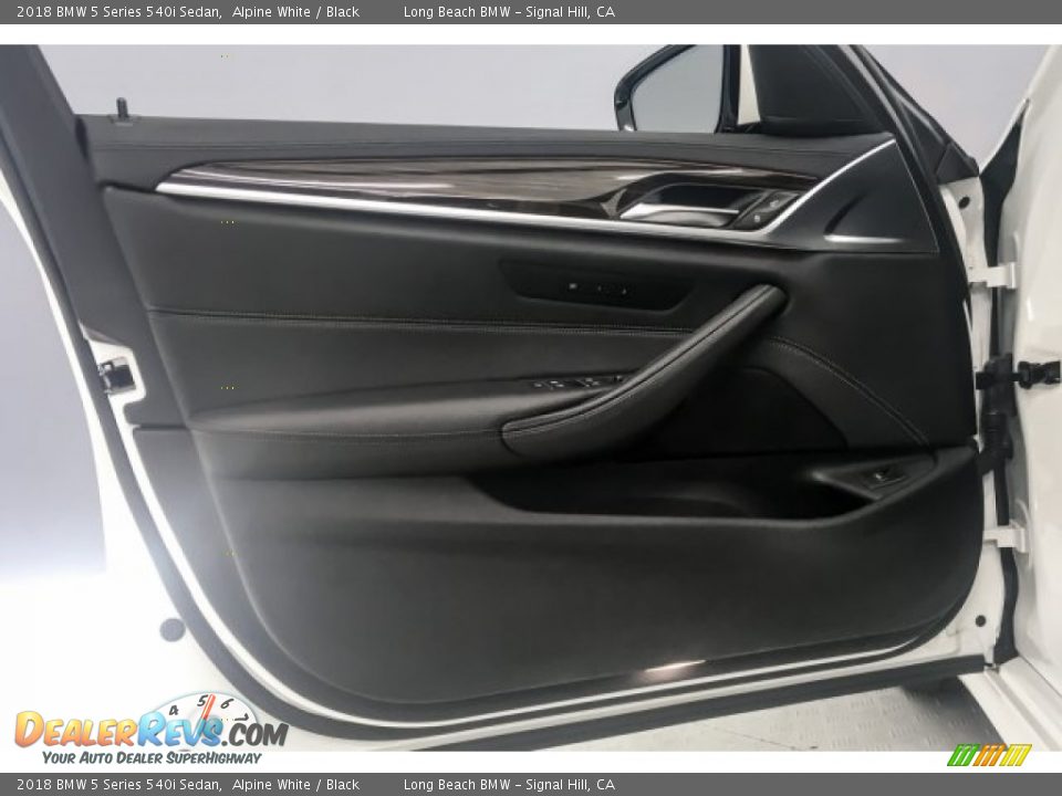 2018 BMW 5 Series 540i Sedan Alpine White / Black Photo #23