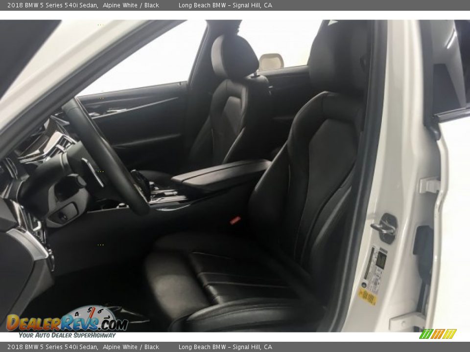 2018 BMW 5 Series 540i Sedan Alpine White / Black Photo #24