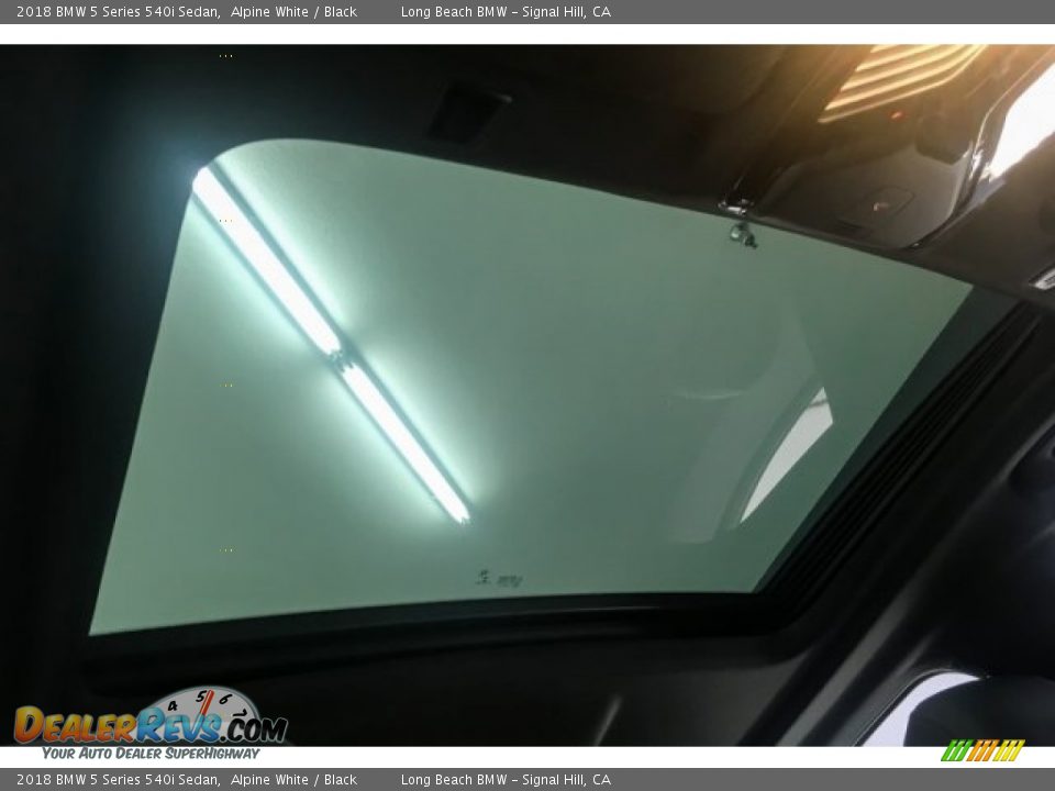 2018 BMW 5 Series 540i Sedan Alpine White / Black Photo #29