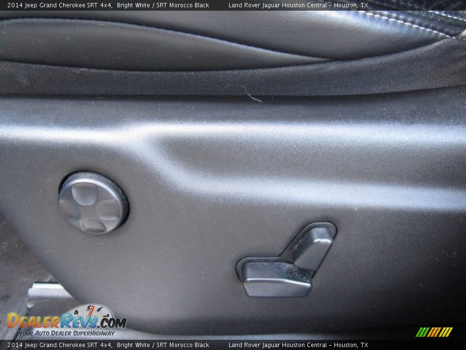 2014 Jeep Grand Cherokee SRT 4x4 Bright White / SRT Morocco Black Photo #25