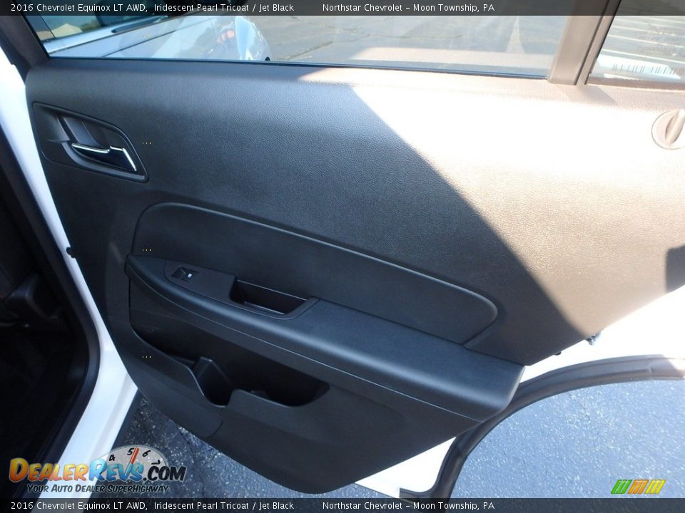 2016 Chevrolet Equinox LT AWD Iridescent Pearl Tricoat / Jet Black Photo #19