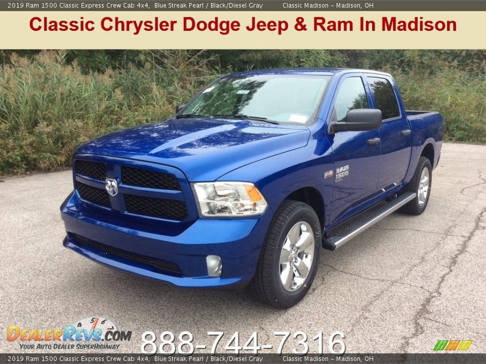 2019 Ram 1500 Classic Express Crew Cab 4x4 Blue Streak Pearl / Black/Diesel Gray Photo #1