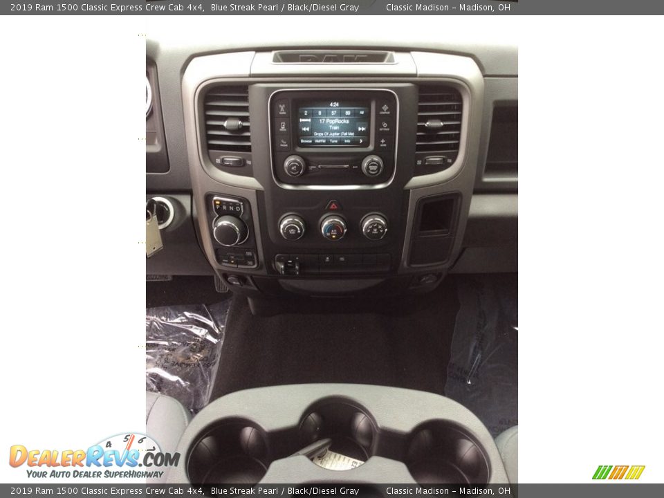 Controls of 2019 Ram 1500 Classic Express Crew Cab 4x4 Photo #12