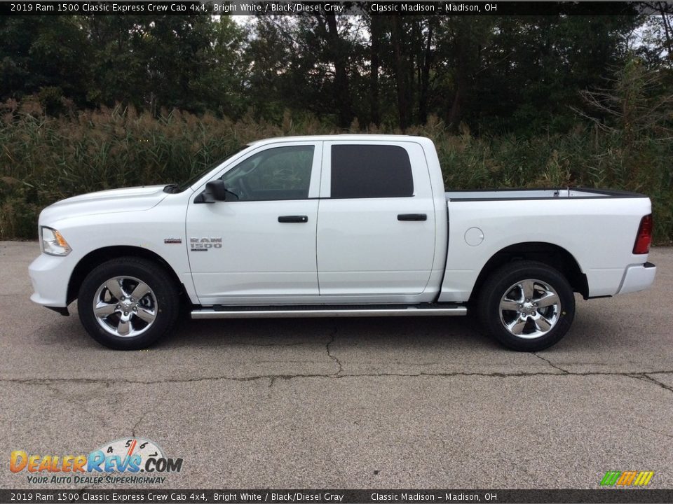 Bright White 2019 Ram 1500 Classic Express Crew Cab 4x4 Photo #3