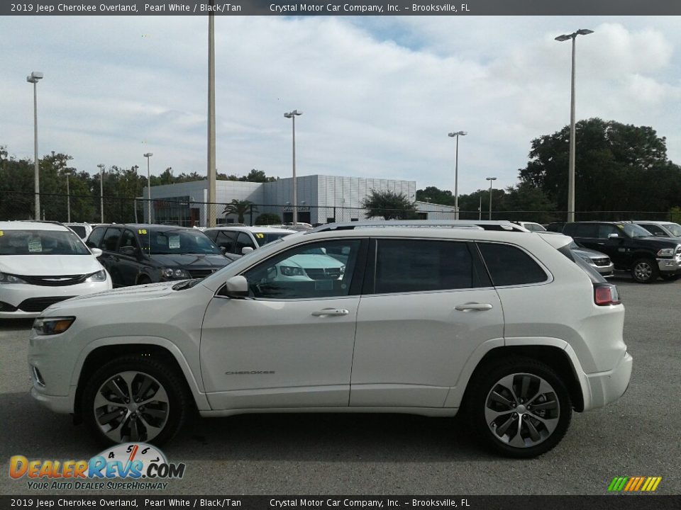 2019 Jeep Cherokee Overland Pearl White / Black/Tan Photo #2