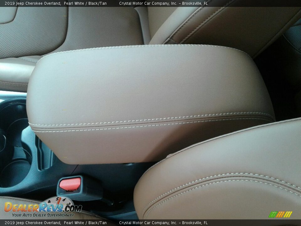 2019 Jeep Cherokee Overland Pearl White / Black/Tan Photo #20