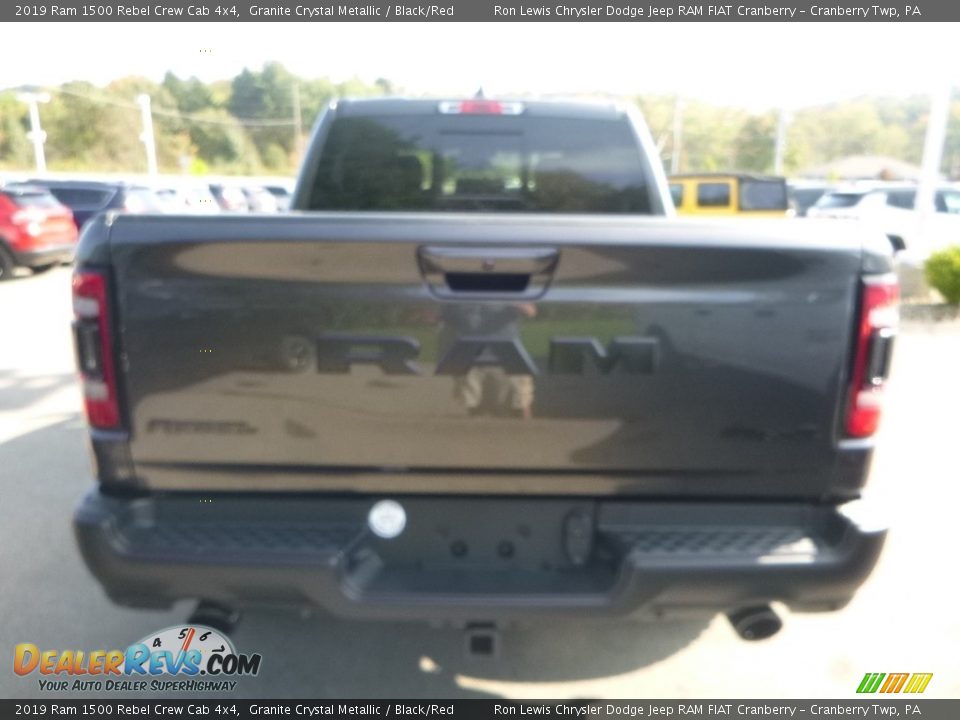 2019 Ram 1500 Rebel Crew Cab 4x4 Granite Crystal Metallic / Black/Red Photo #4