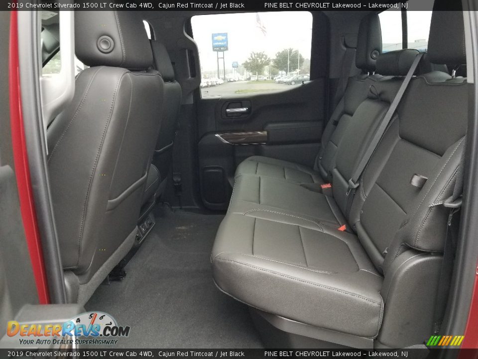 2019 Chevrolet Silverado 1500 LT Crew Cab 4WD Cajun Red Tintcoat / Jet Black Photo #6
