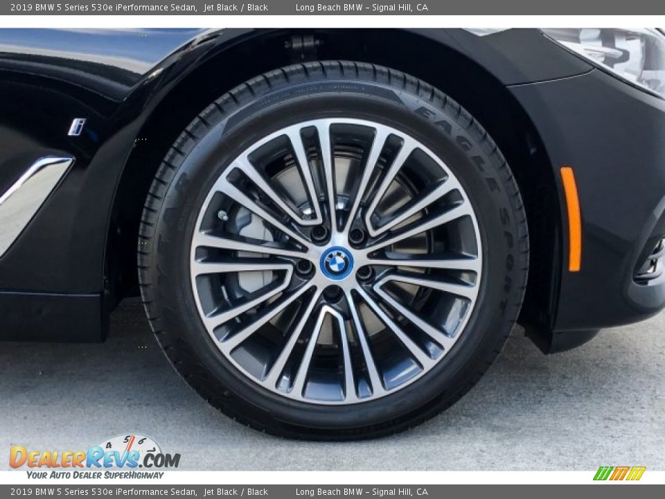 2019 BMW 5 Series 530e iPerformance Sedan Wheel Photo #8