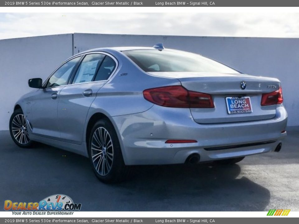 2019 BMW 5 Series 530e iPerformance Sedan Glacier Silver Metallic / Black Photo #2