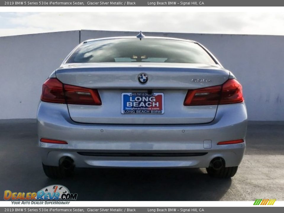 2019 BMW 5 Series 530e iPerformance Sedan Glacier Silver Metallic / Black Photo #3
