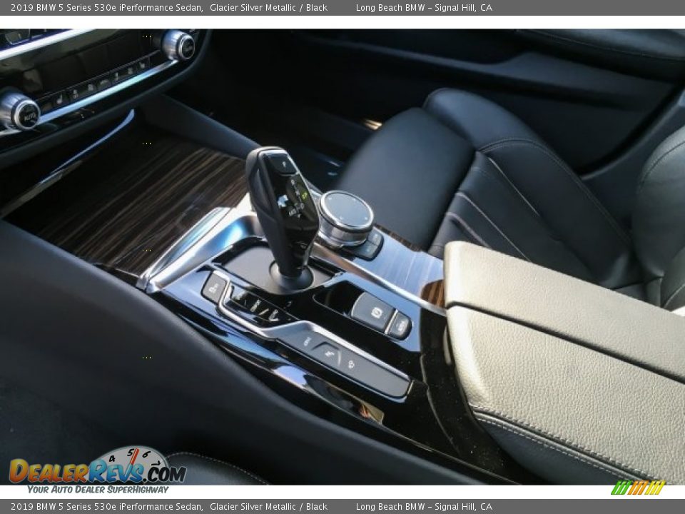 2019 BMW 5 Series 530e iPerformance Sedan Glacier Silver Metallic / Black Photo #7