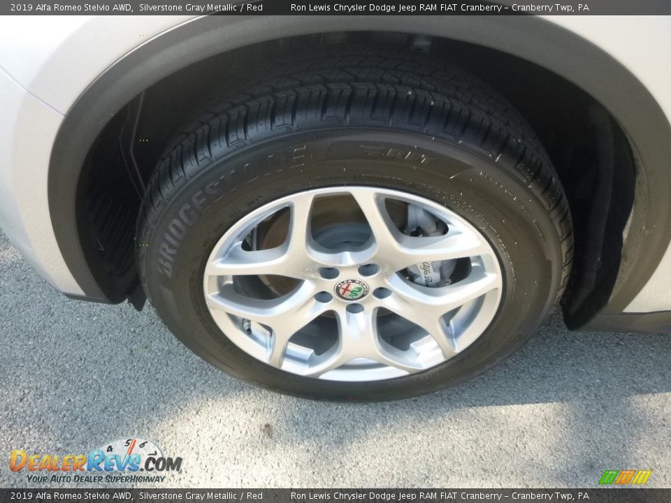 2019 Alfa Romeo Stelvio AWD Wheel Photo #3