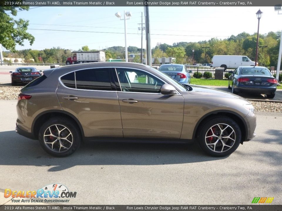 2019 Alfa Romeo Stelvio Ti AWD Imola Titanium Metallic / Black Photo #9