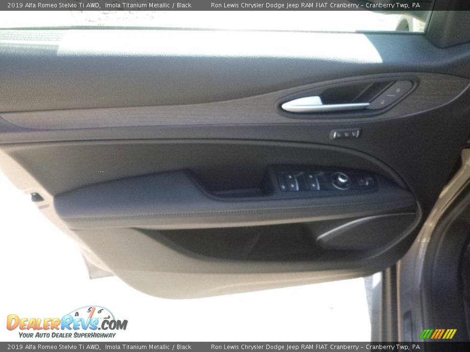 2019 Alfa Romeo Stelvio Ti AWD Imola Titanium Metallic / Black Photo #19