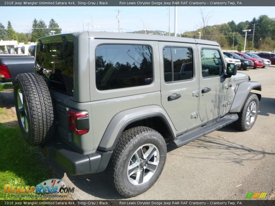 2018 Jeep Wrangler Unlimited Sahara 4x4 Sting-Gray / Black Photo #5