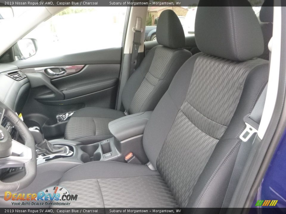 Front Seat of 2019 Nissan Rogue SV AWD Photo #14