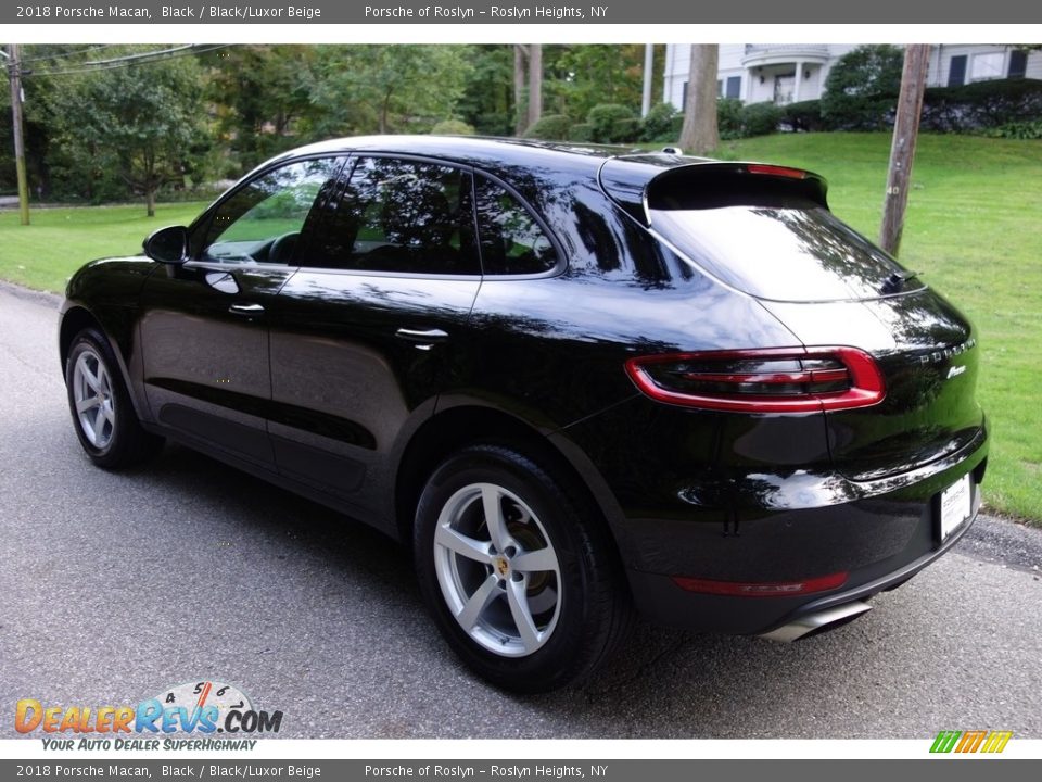 2018 Porsche Macan Black / Black/Luxor Beige Photo #4