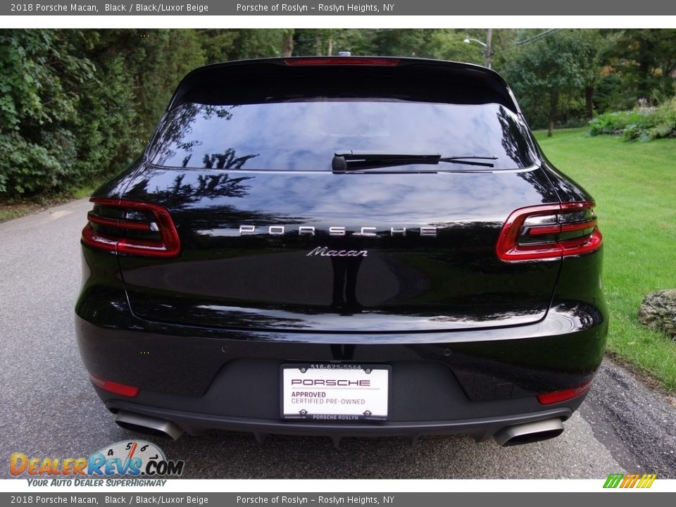 2018 Porsche Macan Black / Black/Luxor Beige Photo #5