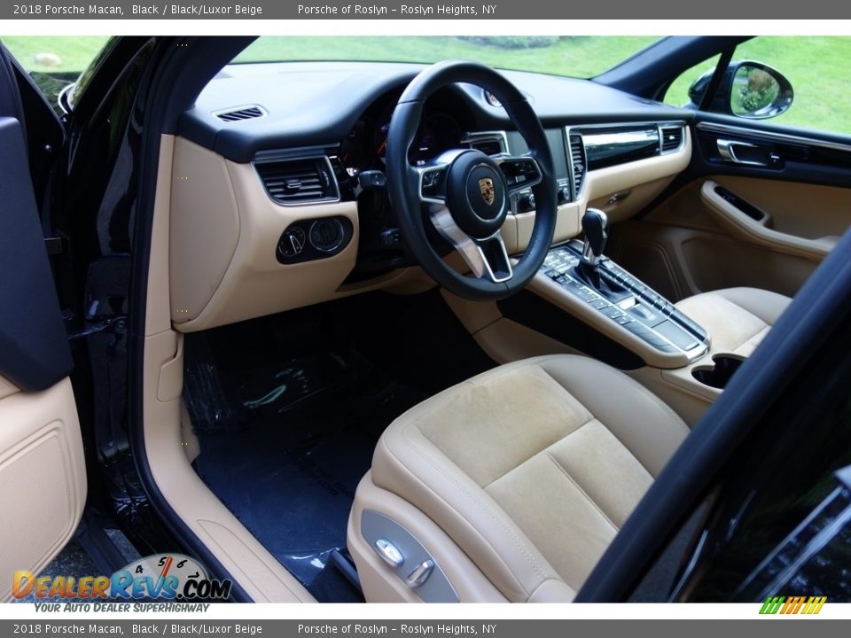 2018 Porsche Macan Black / Black/Luxor Beige Photo #10