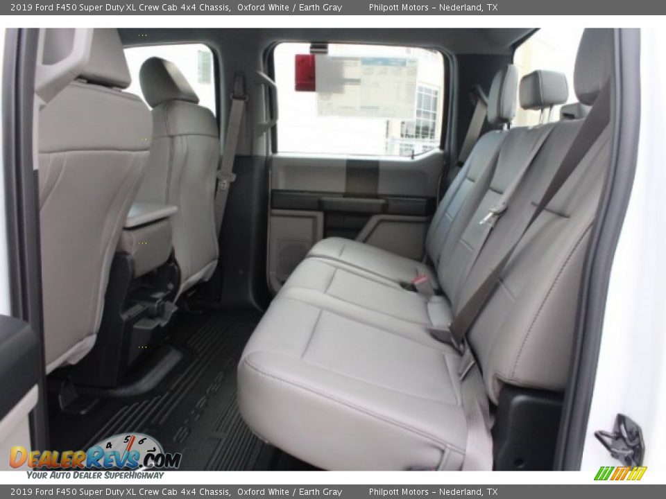 Rear Seat of 2019 Ford F450 Super Duty XL Crew Cab 4x4 Chassis Photo #21