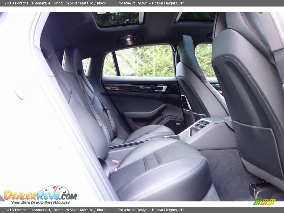 2018 Porsche Panamera 4 Rhodium Silver Metallic / Black Photo #19