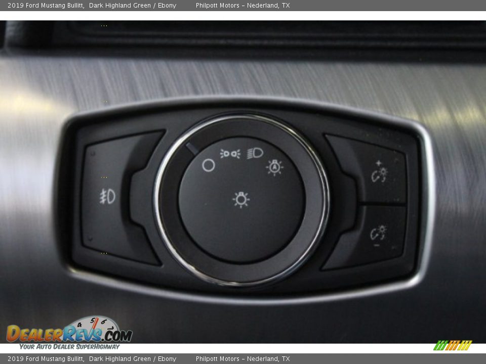 Controls of 2019 Ford Mustang Bullitt Photo #24